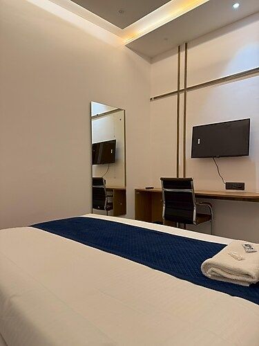 Hotel Taj Way by Jyoti Villa Deluxe Double bed Room 5