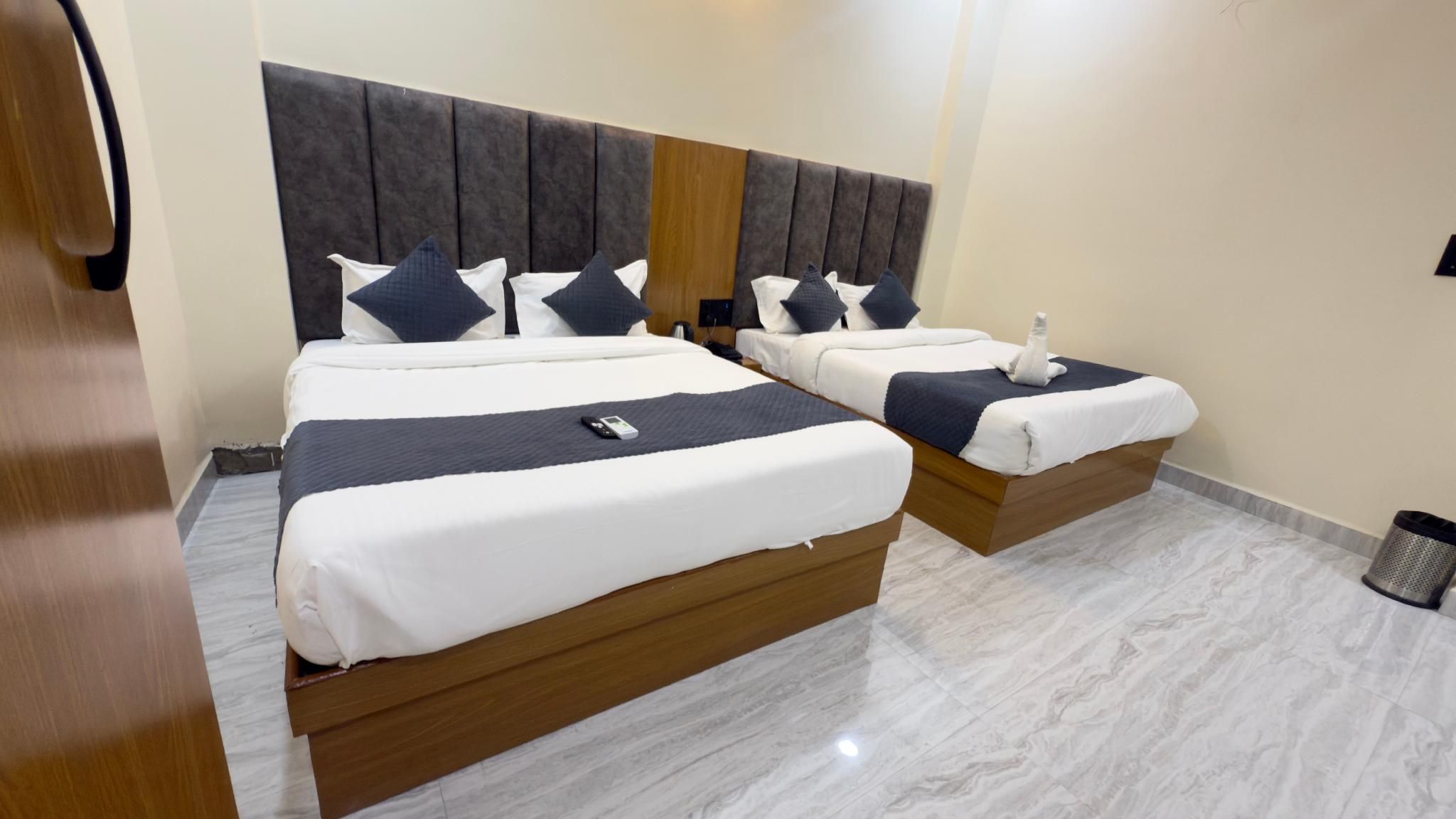 Deluxe Quadruple Room