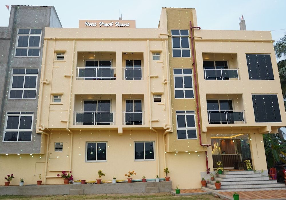Prapti resort