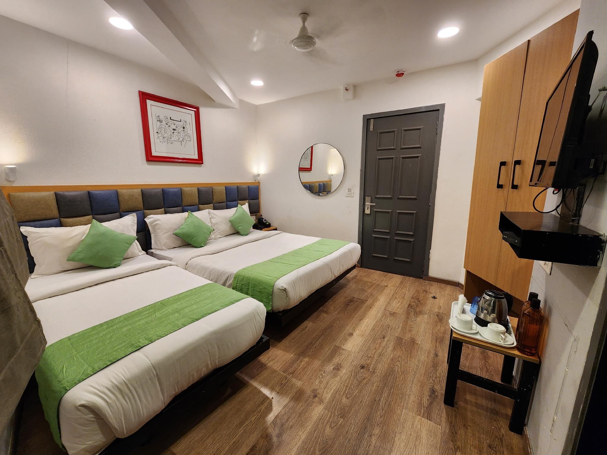 Triple Room