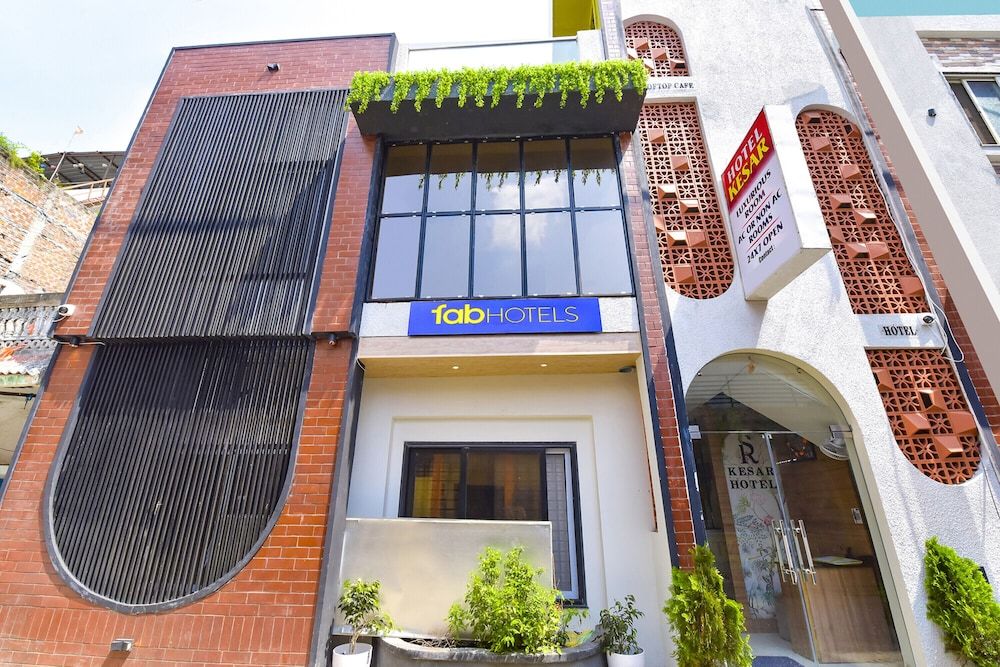 Fabhotel Kesar