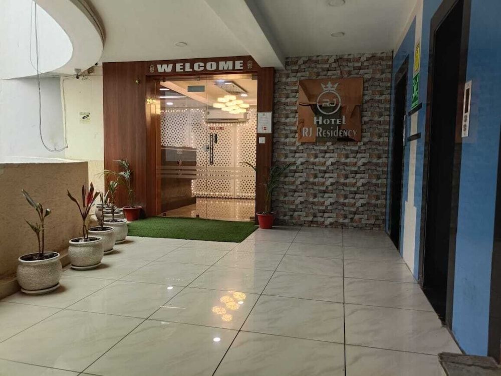 HOTEL RJ RESIDENCY C.G.ROAD