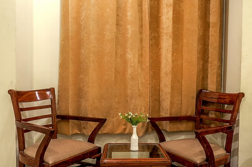 Hotel Oasis Inn Standard Double Room 3