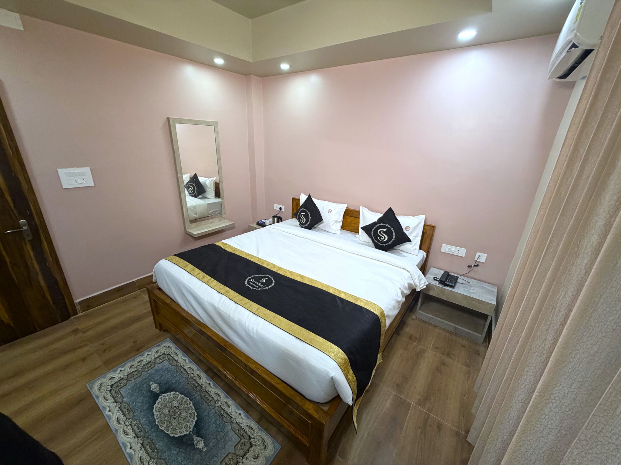 Executive Room AC