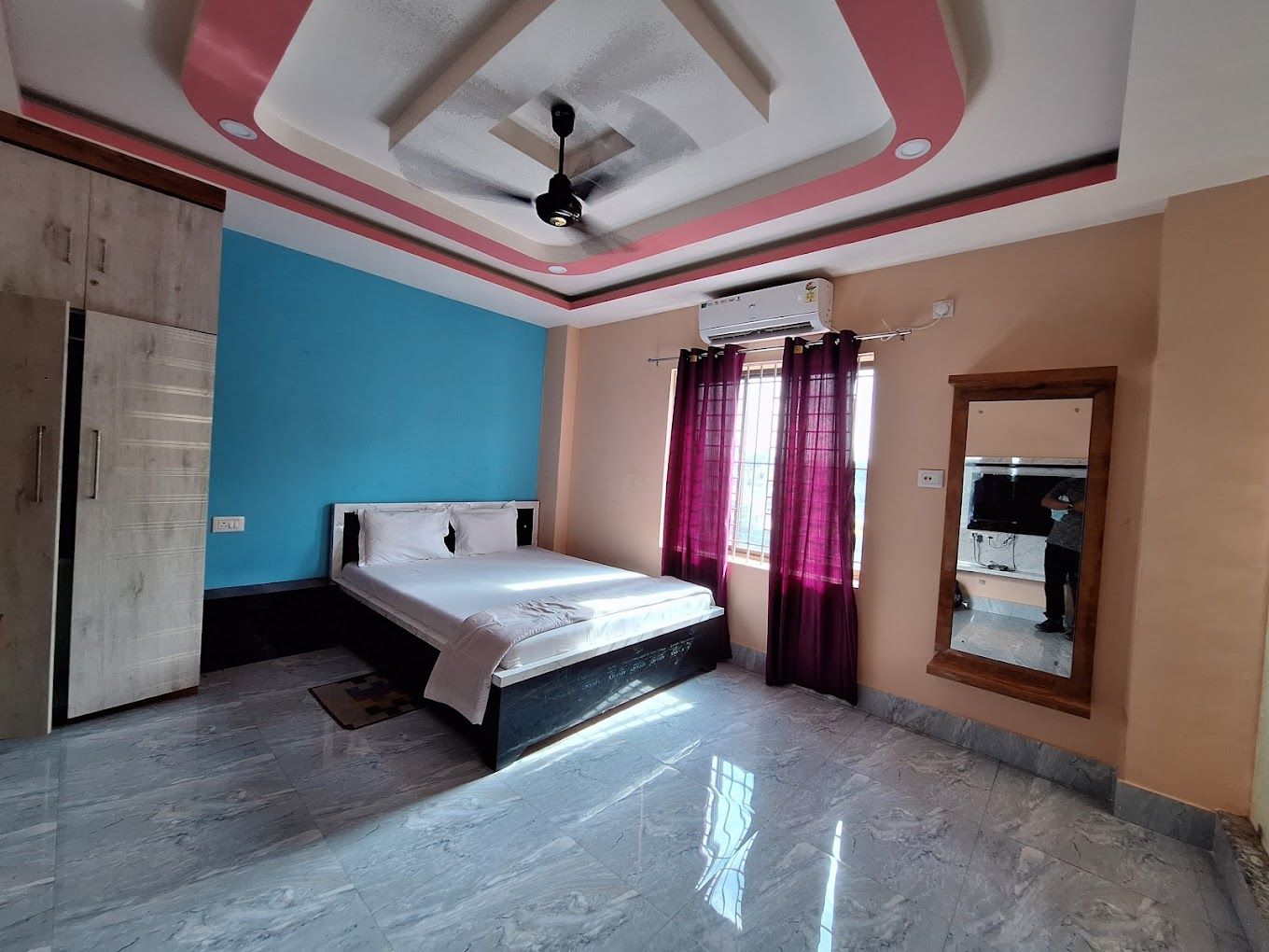 Super Deluxe Room