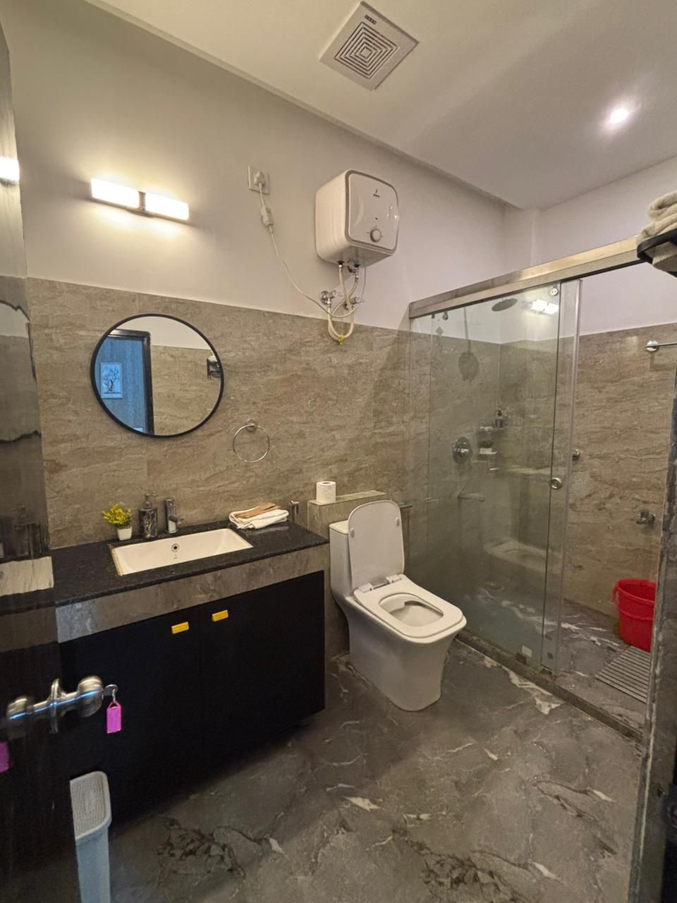 The Elite Resort,Senkiview Itanagar Deluxe AC Room 2