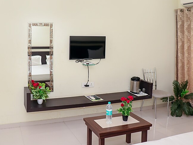 Family Four Bed Non A.C