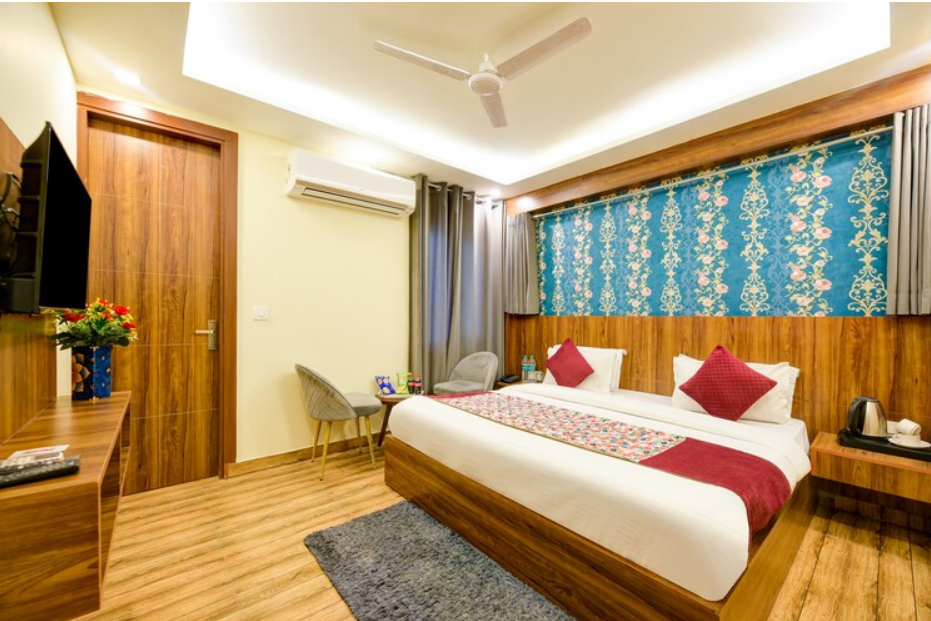 Classic Double Room