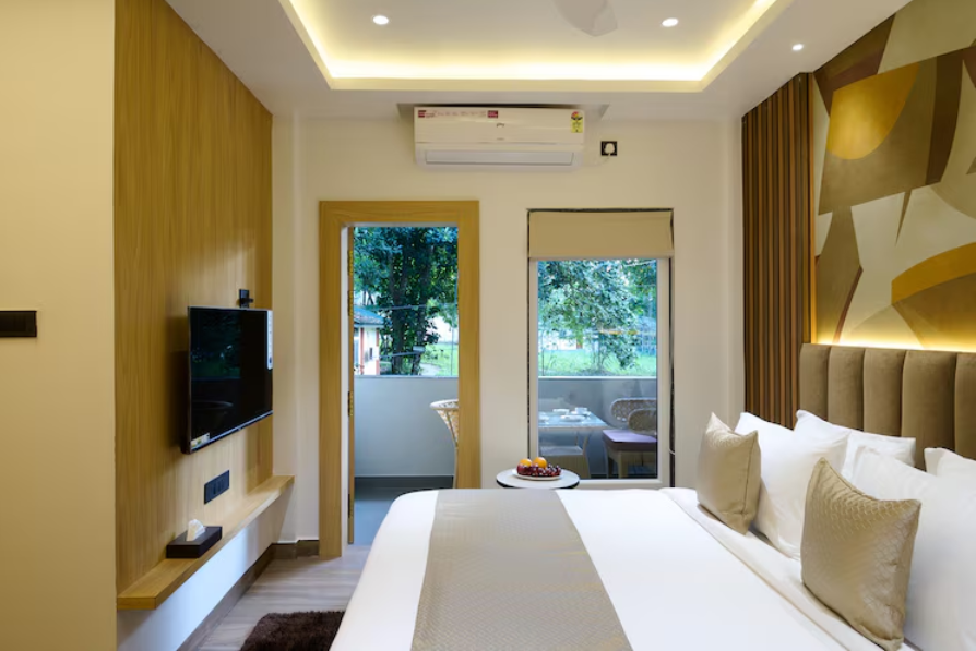 Club Room