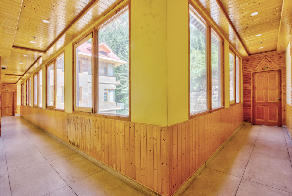 Hotel Hangout kasol