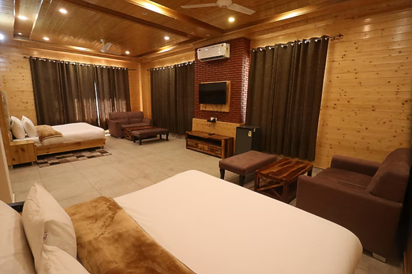The Regal Suite