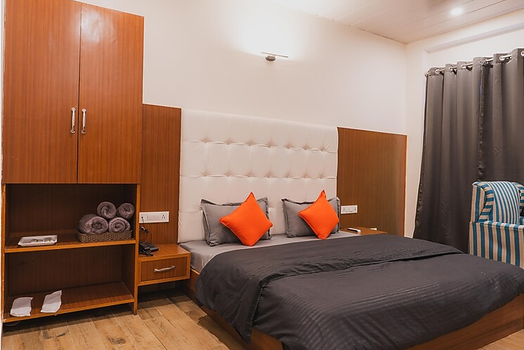 Premium Room with Balcony