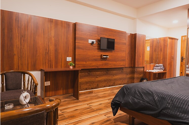 Deluxe Room with Balcony