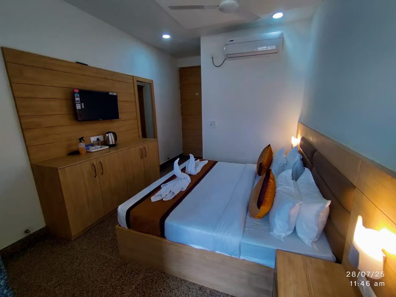 Premium Room With Balcony