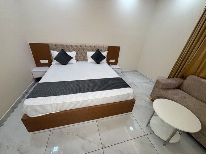 Premium Room with Balcony