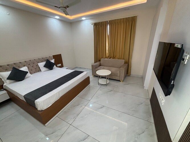 Premium Room with Balcony