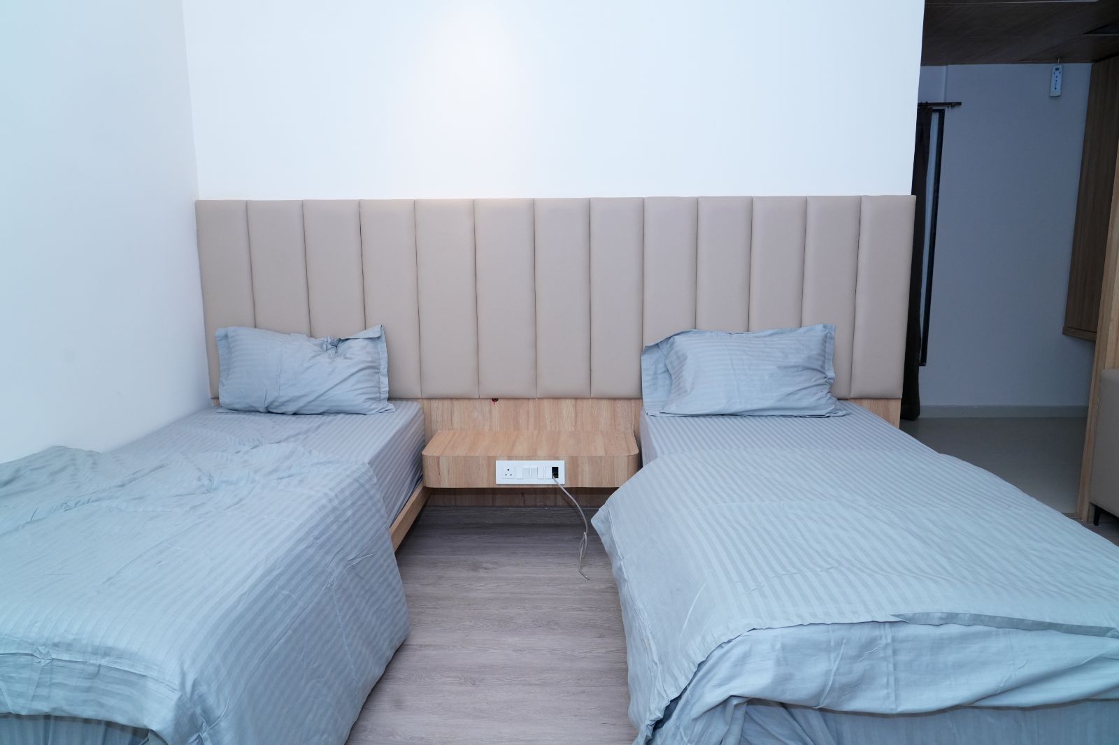 Hotel Avani Grand Twin Room 4