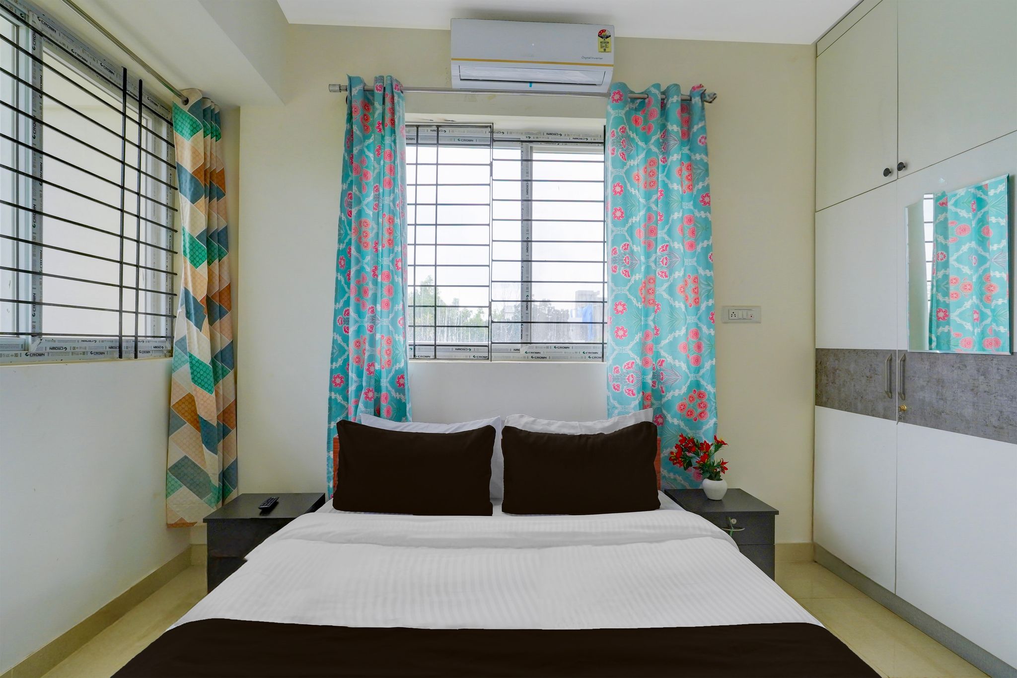 Super Collection O REVA University Rukmini Knowledge Park Classic 10