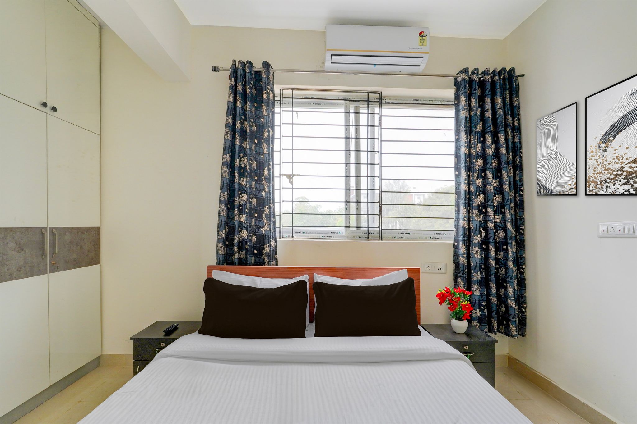 Super Collection O REVA University Rukmini Knowledge Park Classic 3