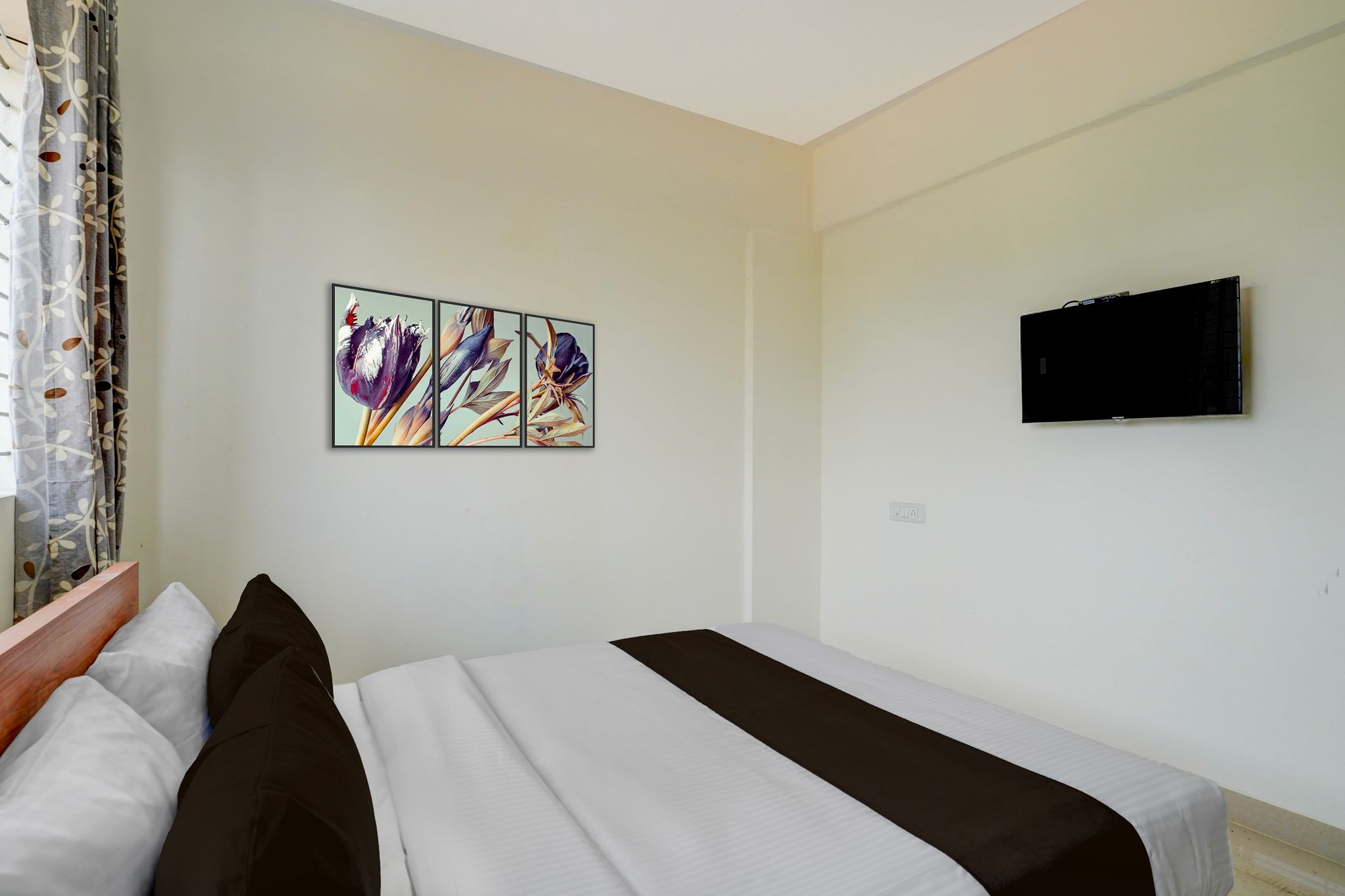 Super Collection O REVA University Rukmini Knowledge Park Classic 12