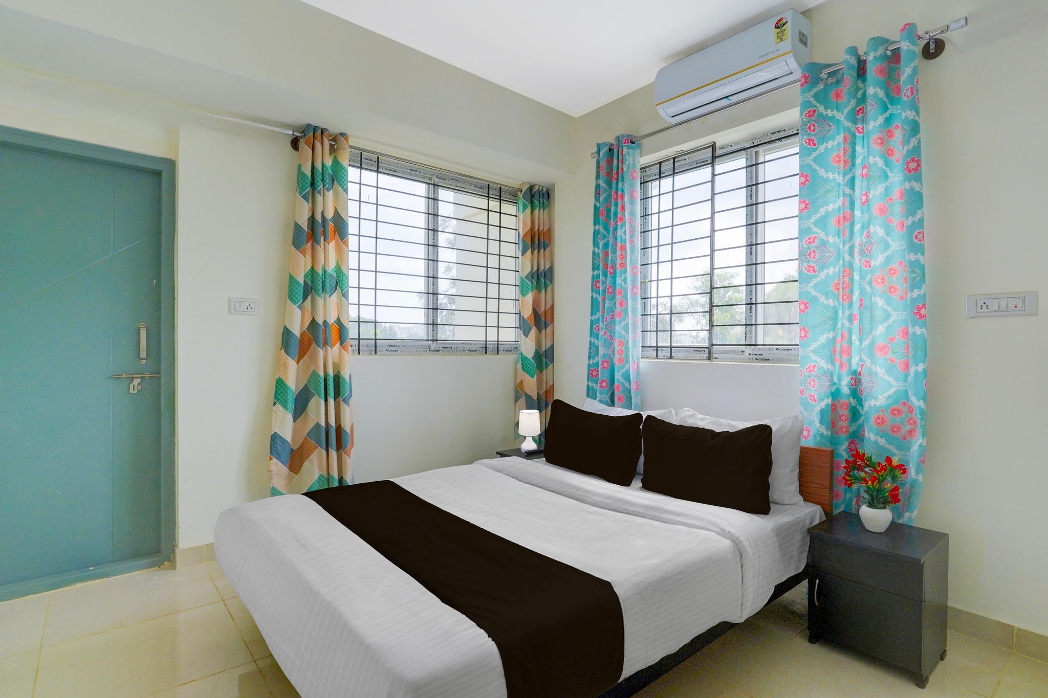 Super Collection O REVA University Rukmini Knowledge Park Classic 4