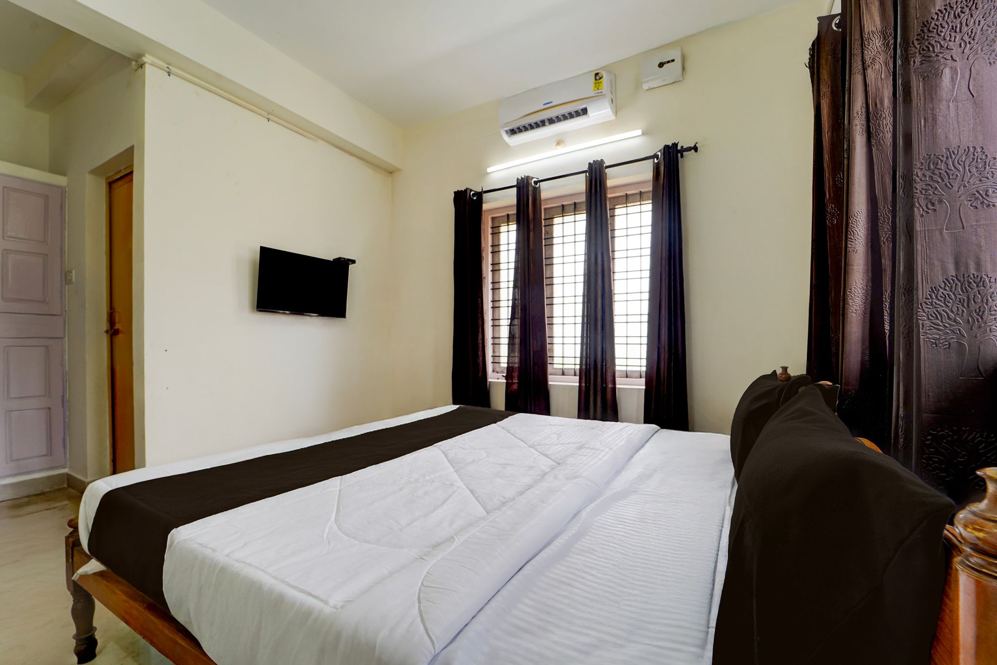 Super Collection O Govt Engineering College Formerly Anby Plaza CLASSIC 7