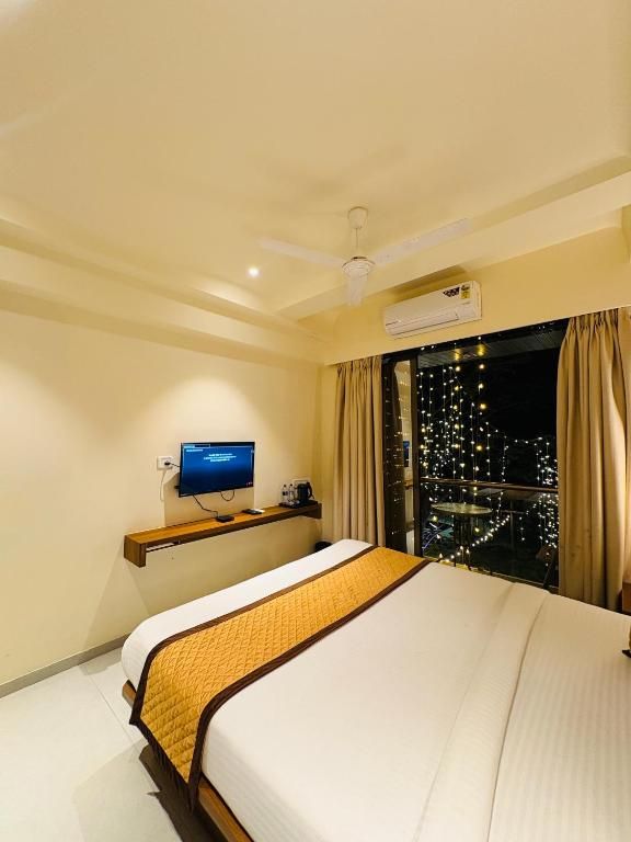 Deluxe AC Room with Balcony
