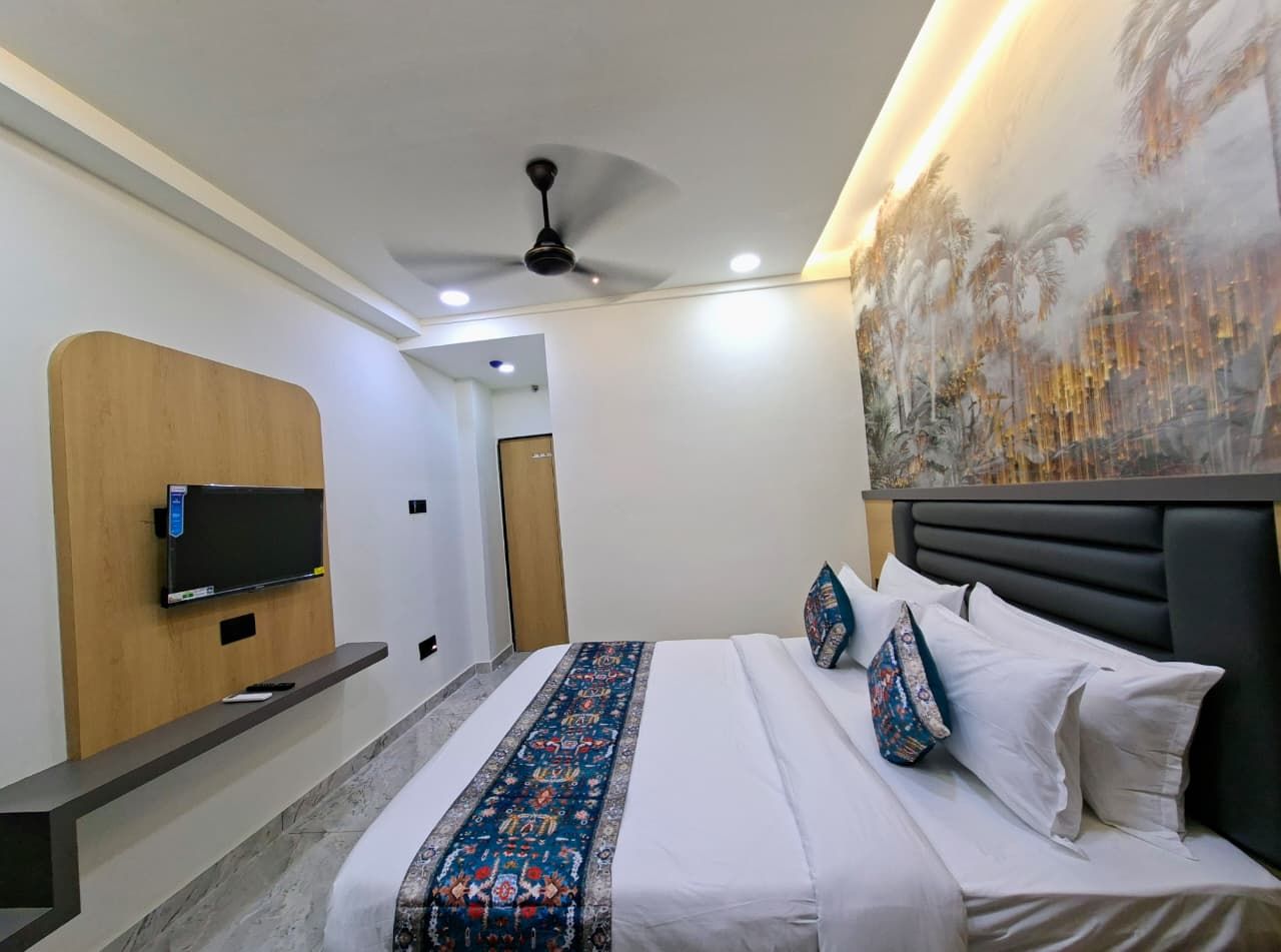 Deluxe Double Bed Room