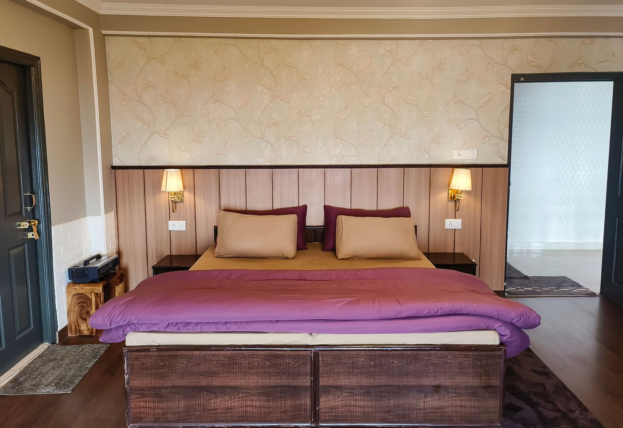 Deluxe Room-Chir Pine