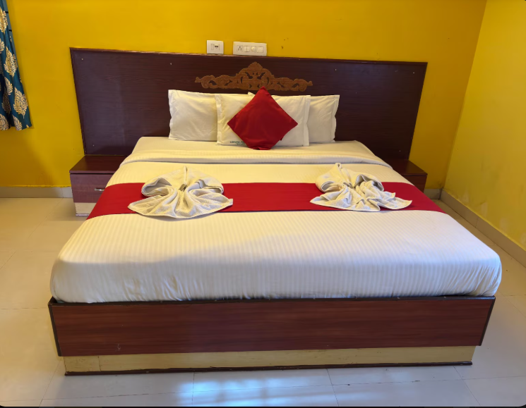 Subam hill resorts Deluxe Room