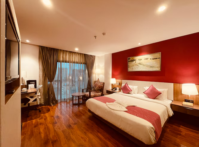 Superior Room with Workdesk