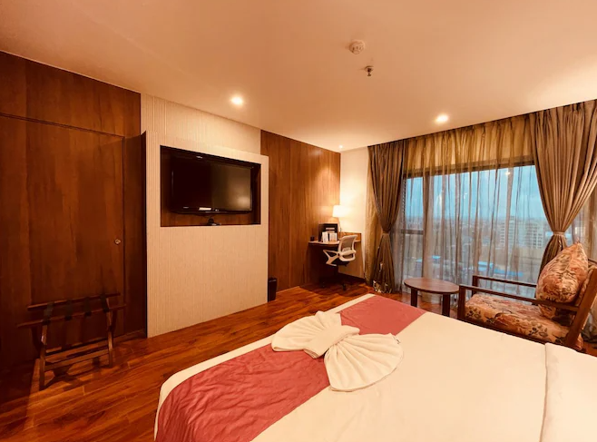 Superior Room with Workdesk