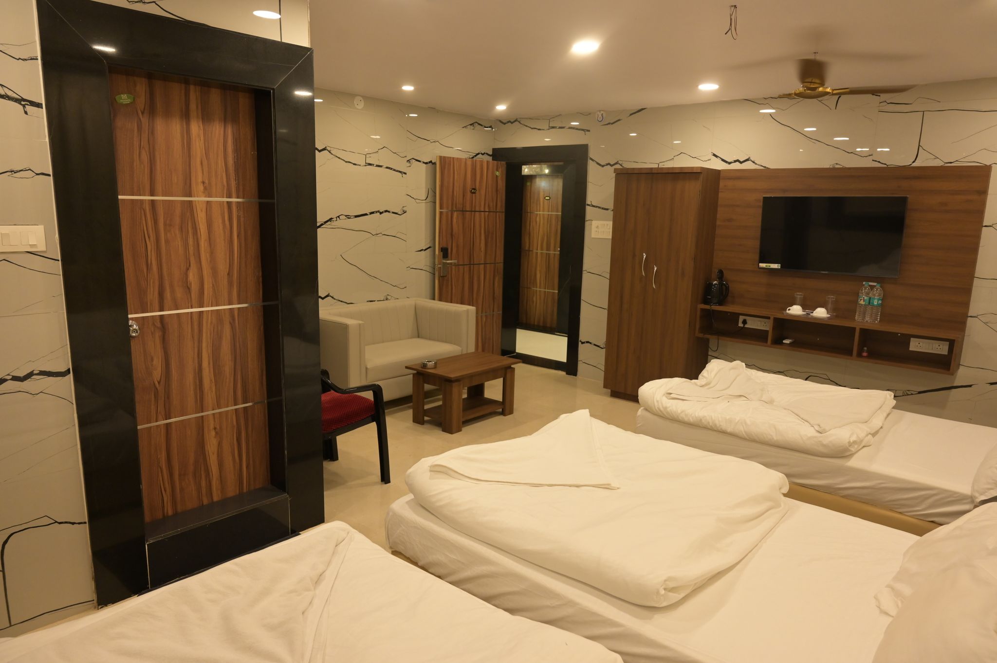 Double Suite