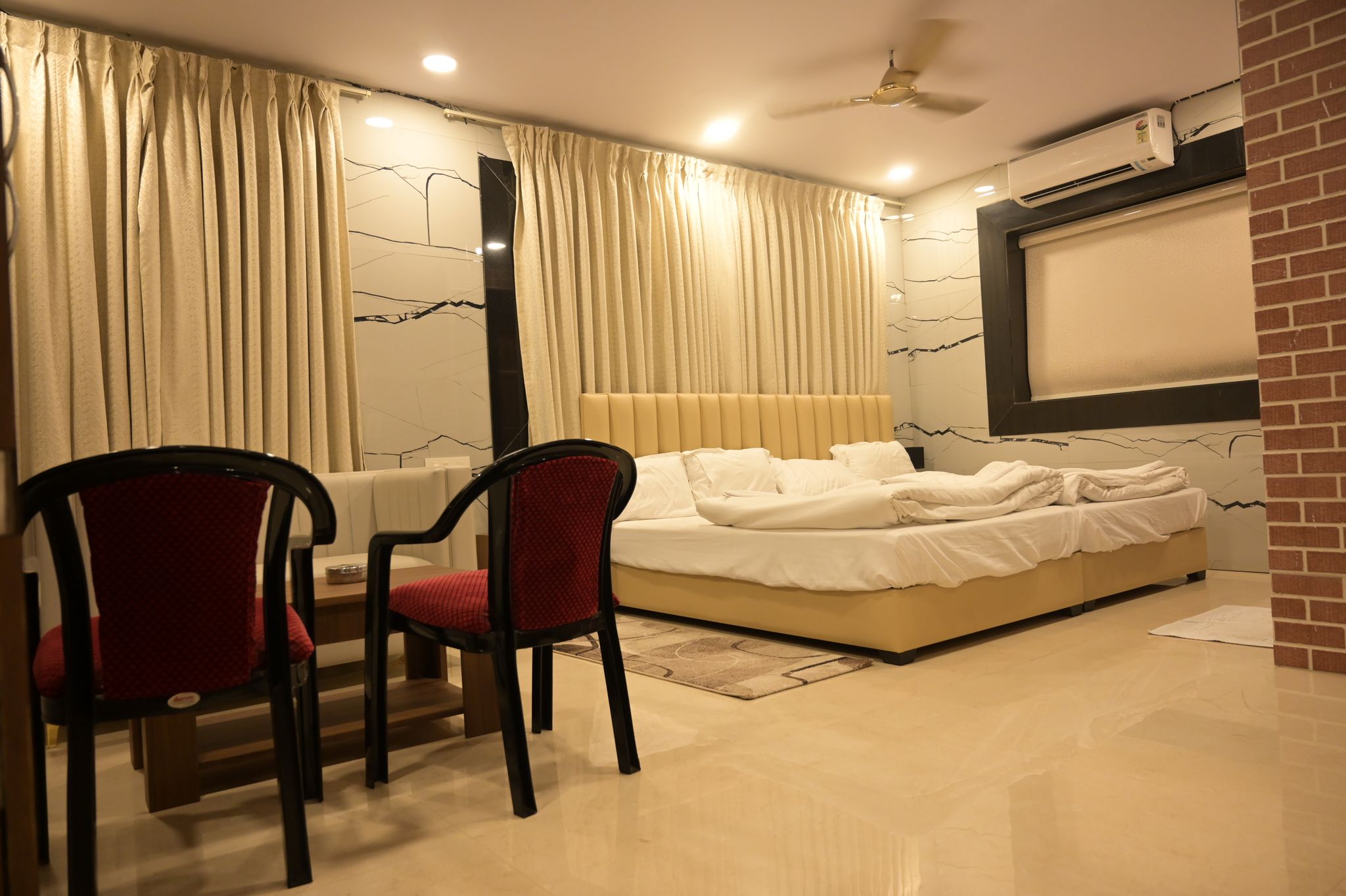 Double Deluxe Room