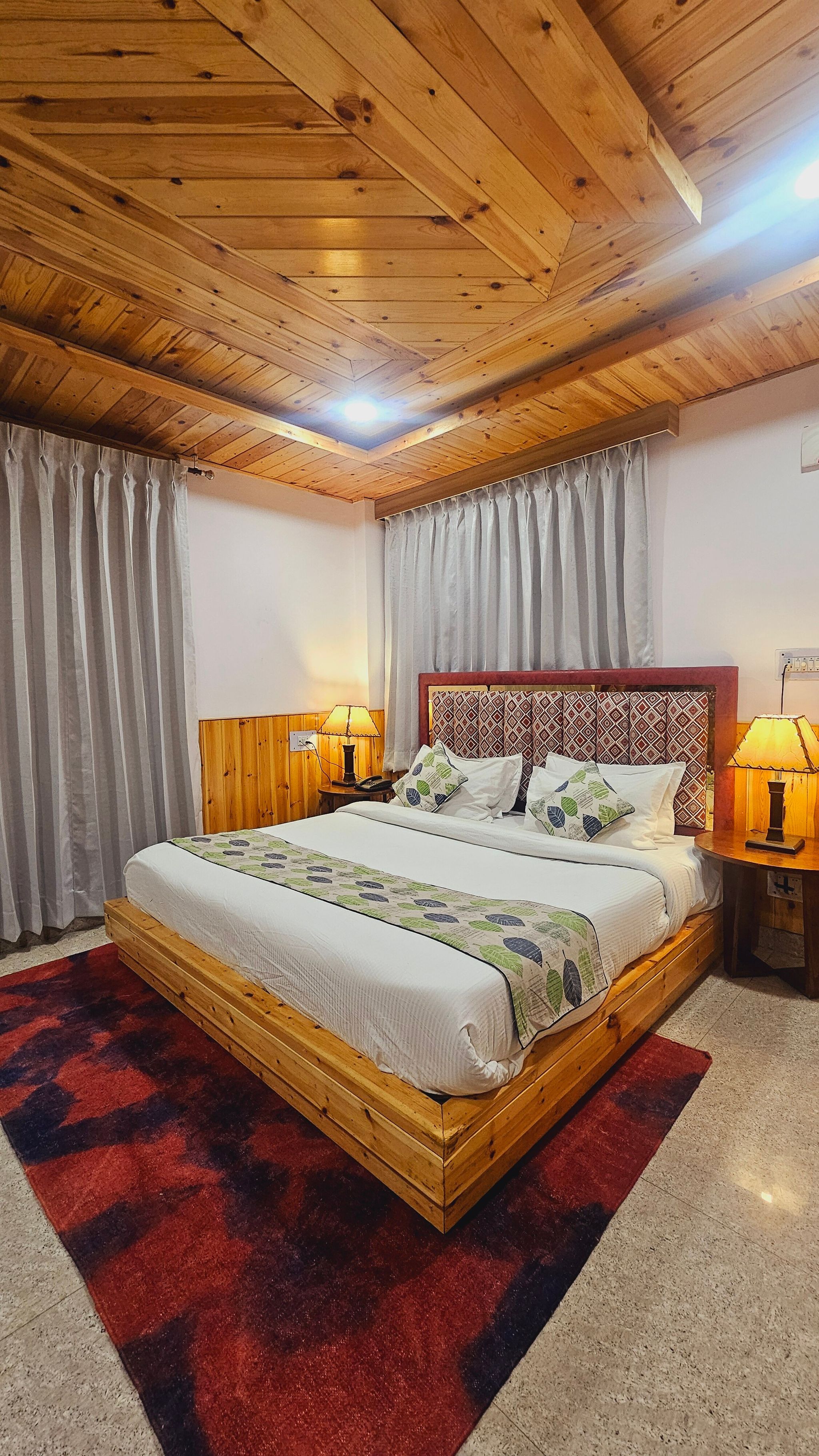 Hotel Old Manali by Himalayan Hotels Deluxe Room 2