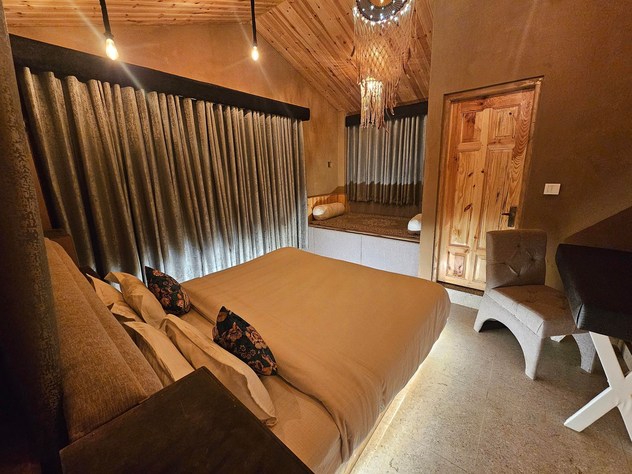 Hotel Old Manali by Himalayan Hotels Deluxe Room