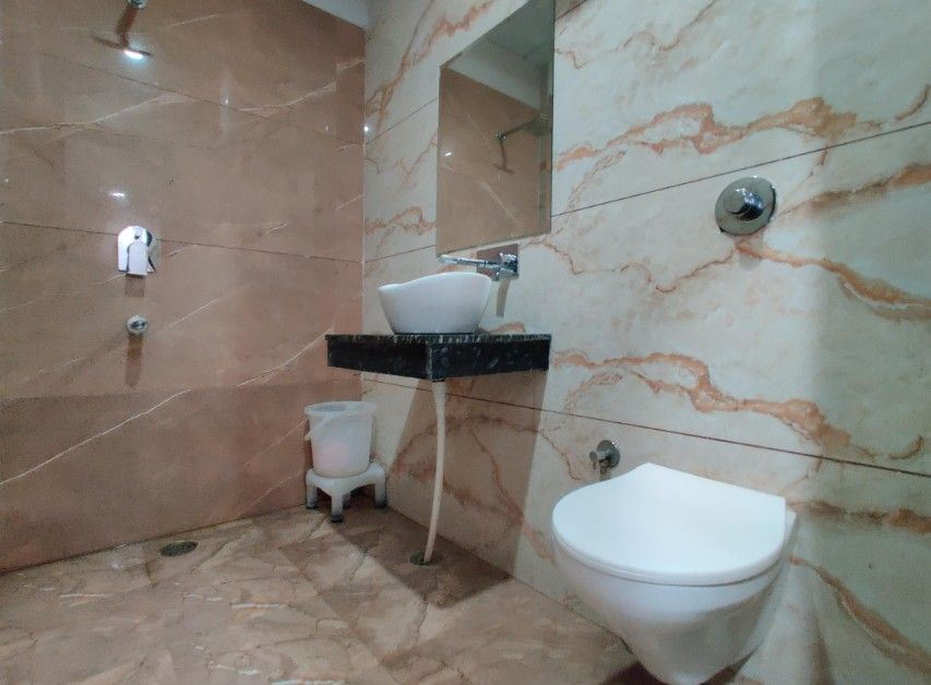 Hotel Golden Heaven Inn, Amritsar, Near Golden Temple Super Deluxe Room 7