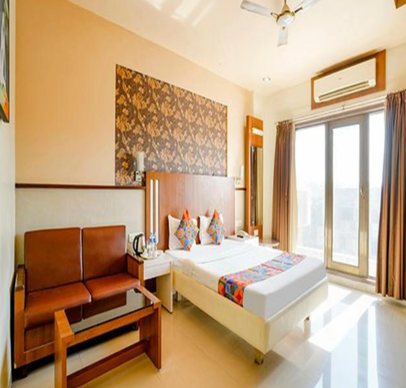 Swasti Hotel Deluxe AC Room 5