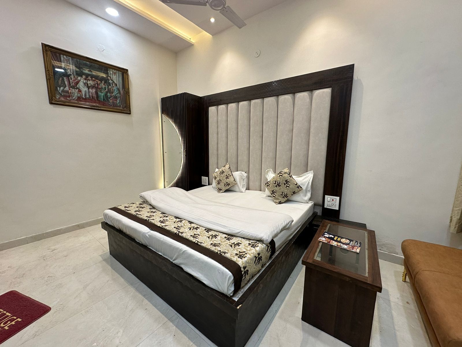 HOTEL SEETA SINCE 1965 Deluxe Room 1 min walk from Golden Temple 7