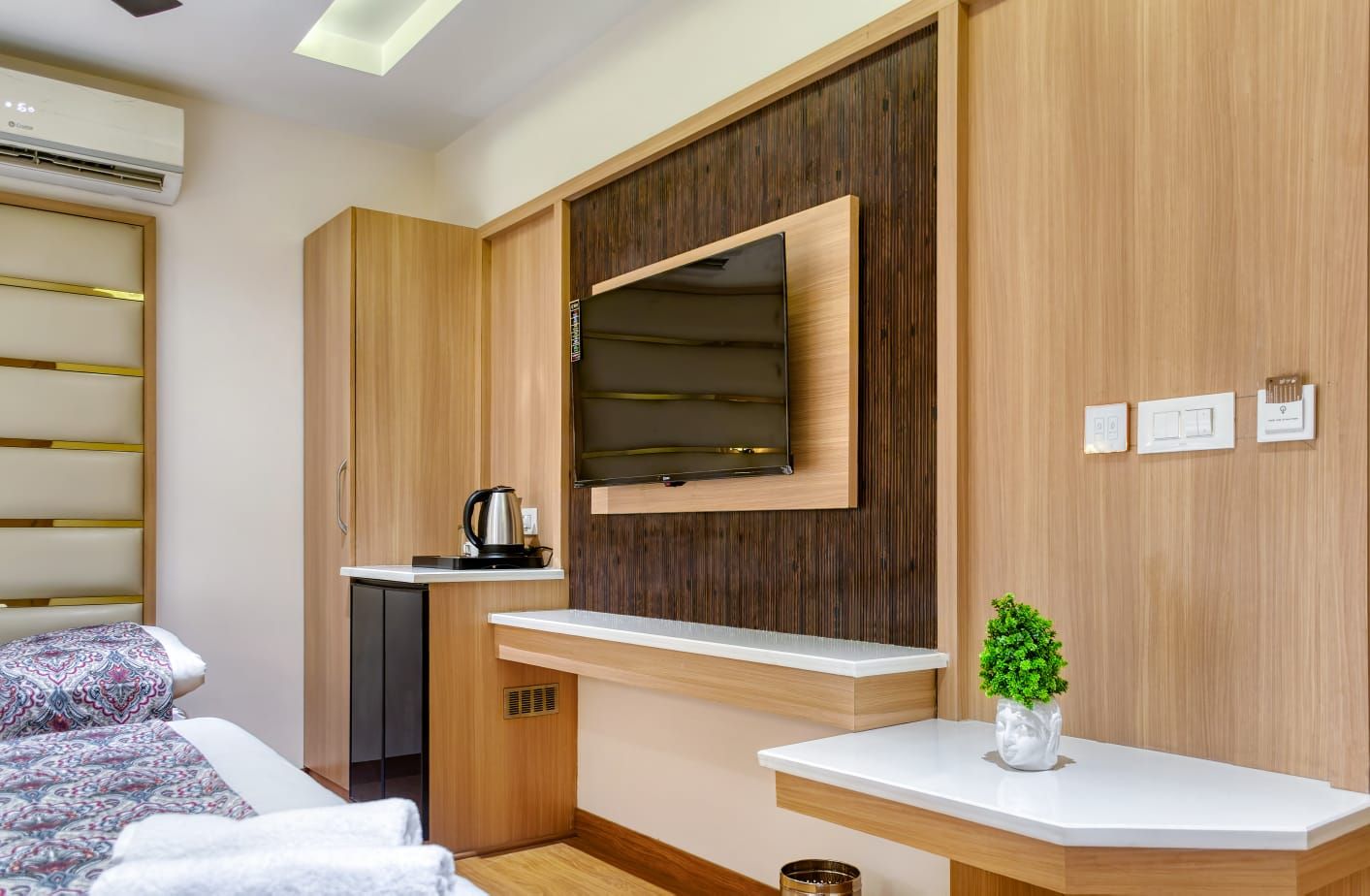 Executive Family Room