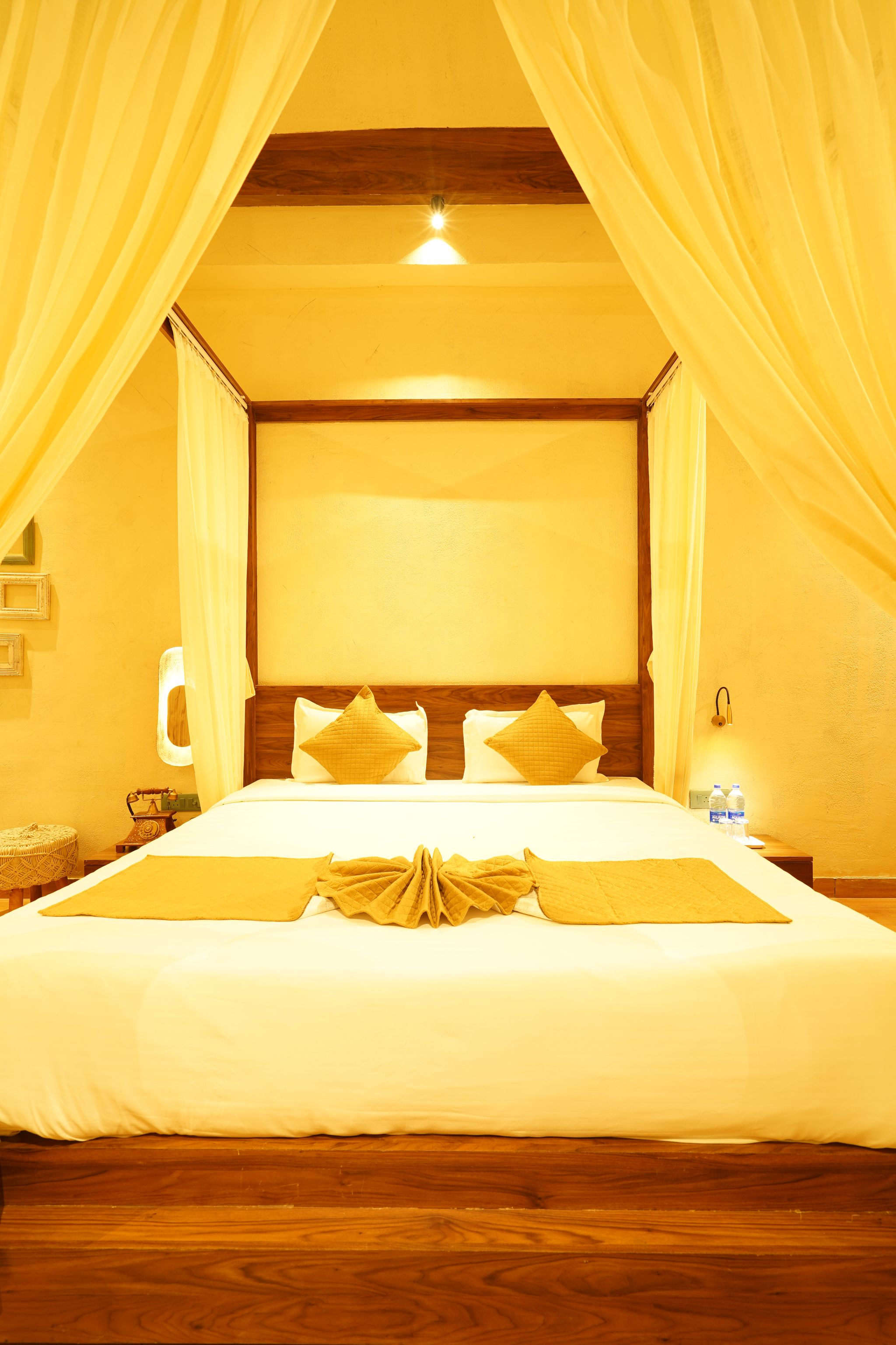 Pinecone Suite with Jacuzzi