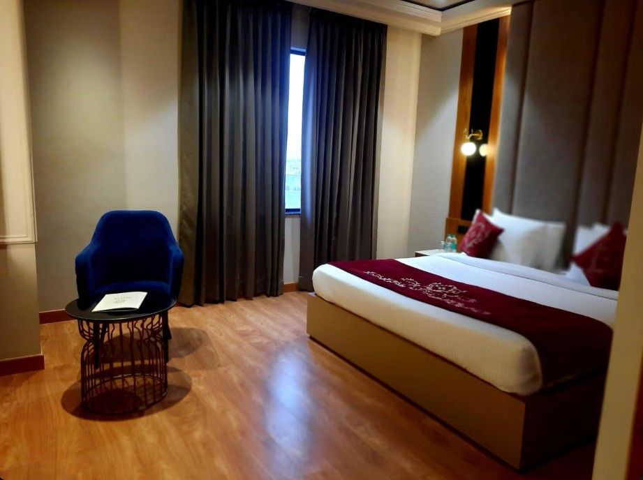 Executive Room