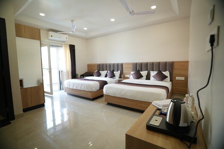 Family Room with Air Conditioning Double Bed