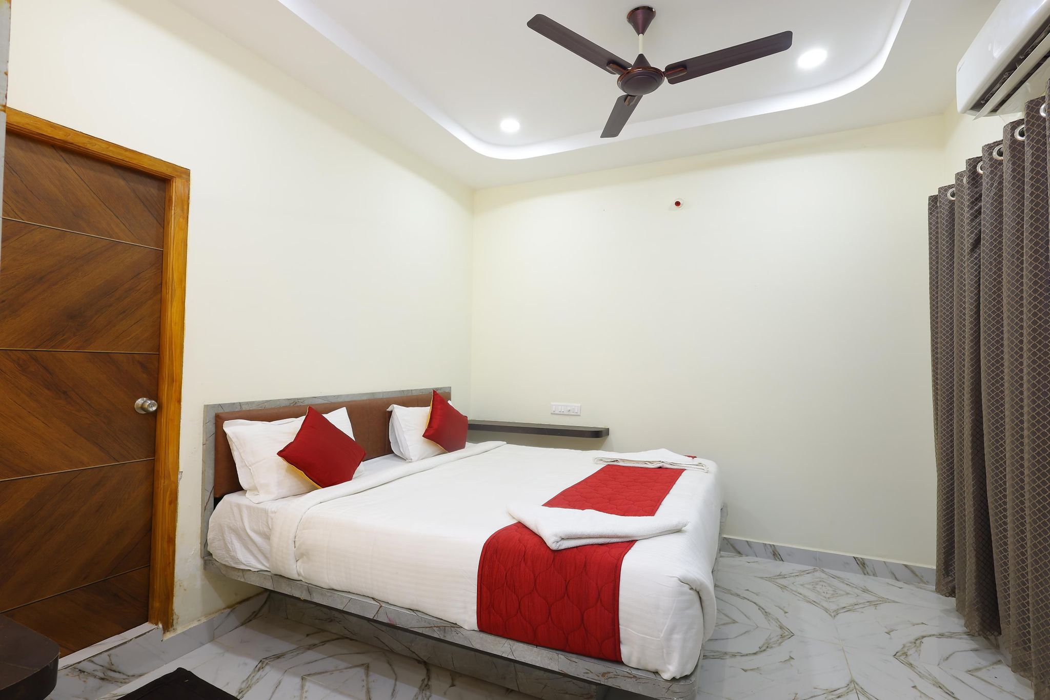SBHS Vrushabadri 2BHK STUDIO SUITE KITCHENETTE 9