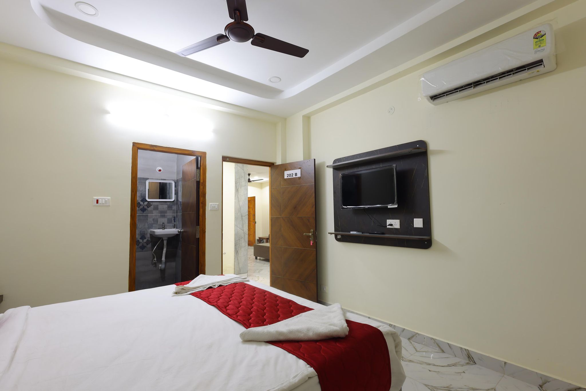 SBHS Vrushabadri 2BHK STUDIO SUITE KITCHENETTE 6