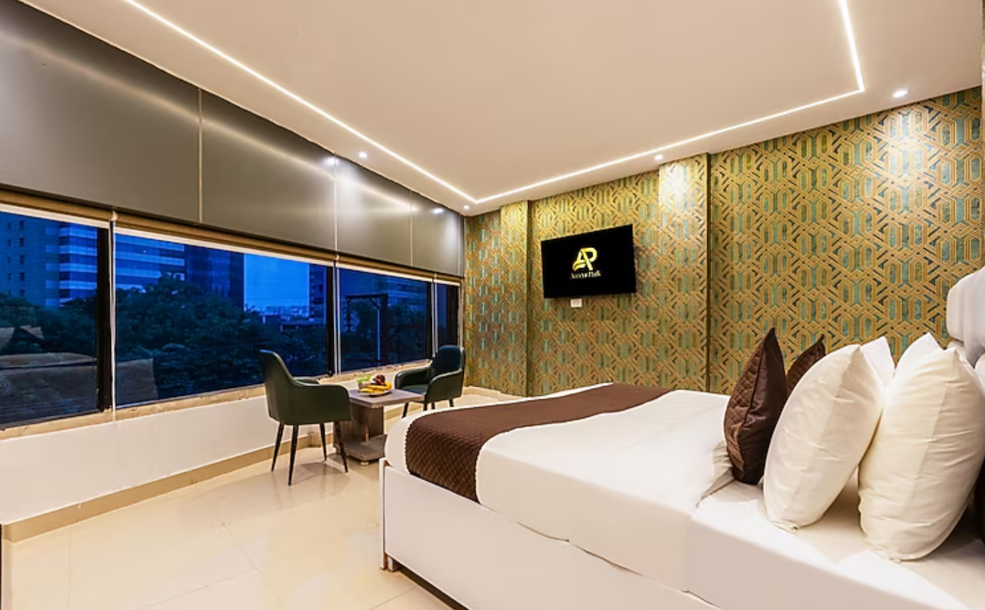 Super Deluxe Room with Balcony