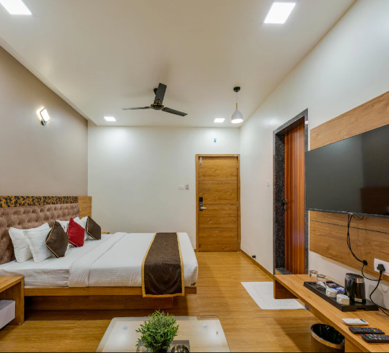 Hotel Agatya Inn Miraj Executive Room AC 200 Square Feet 3