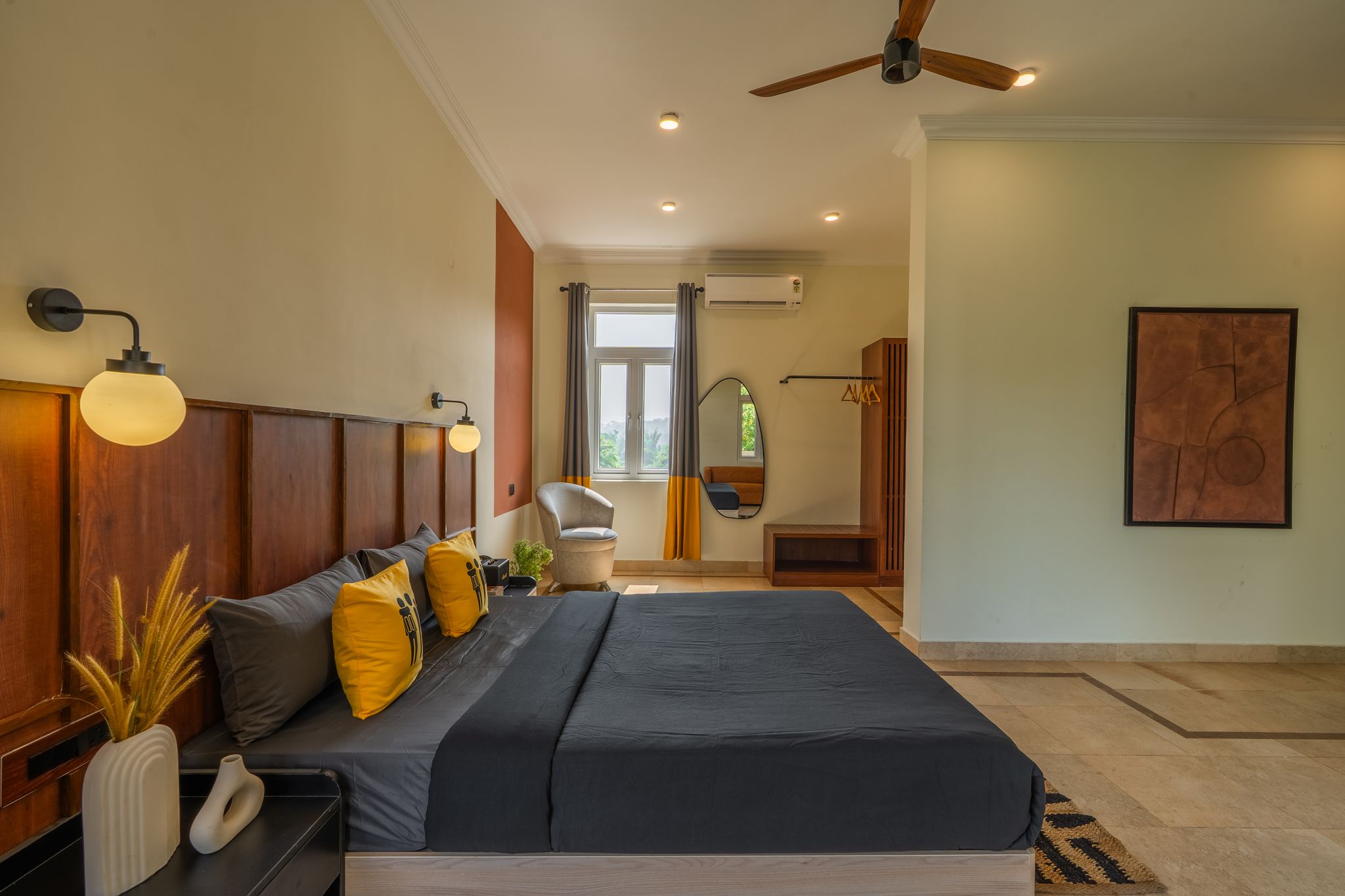 The Hosteller Bam Coorg	 Deluxe Double Room with Balcony and Garden View