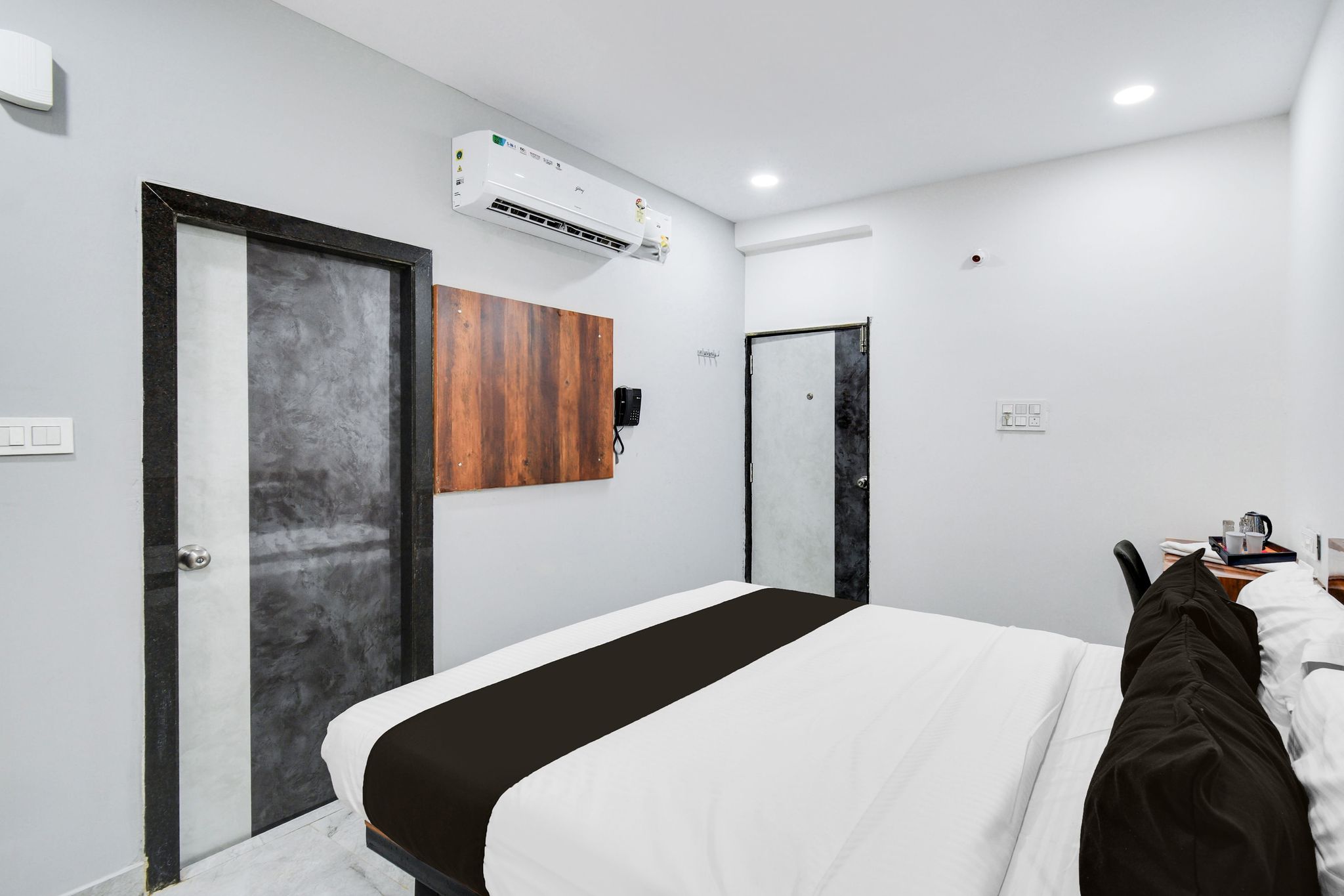 Super Collection O Kachiguda Bus Terminal Hyderabad CLASSIC 10