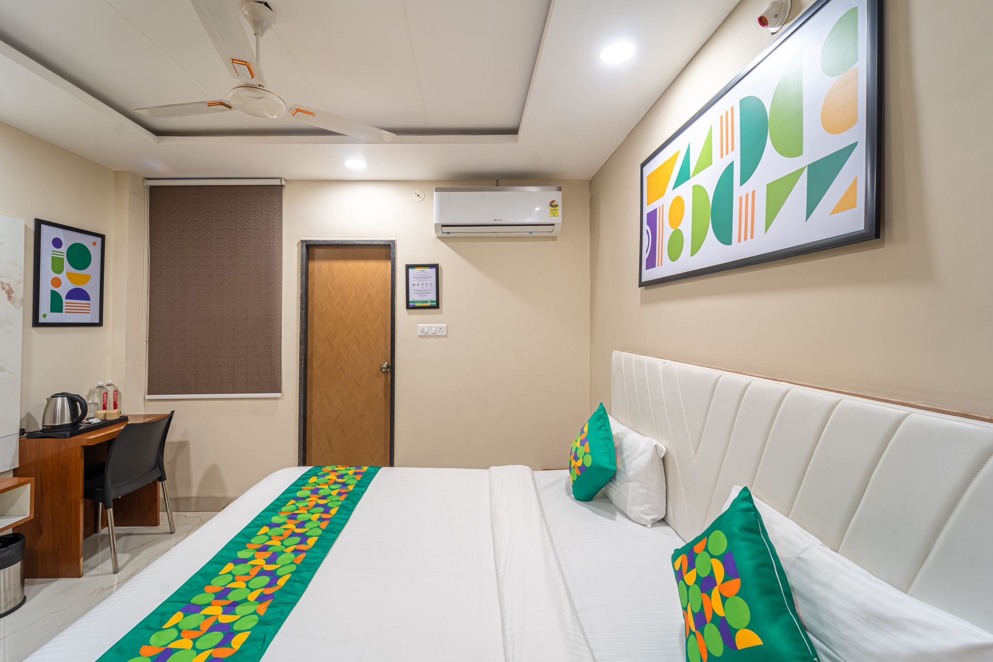 Treebo Hotel Grand Standard Room 7